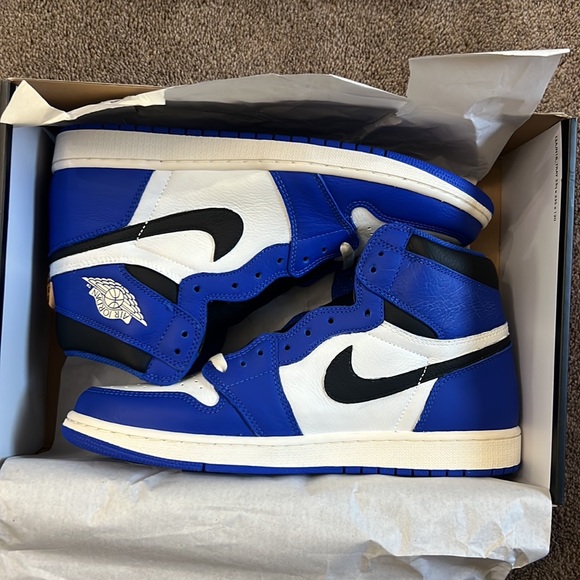 Nike Air Jordan 1 Retro Hyper Royal Custom - Picture 12 of 15